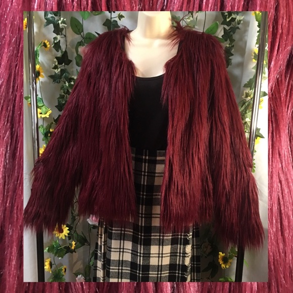 Dotti Jackets & Coats Dotti Soft Long Faux Fur Cropped Jacket